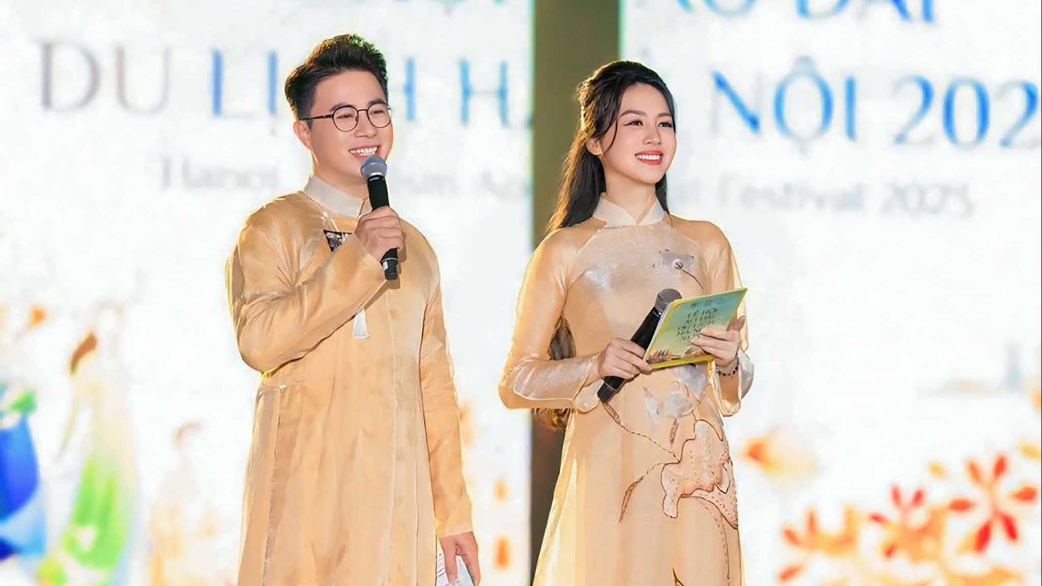 van hoa chuyen minh cung thoi dai