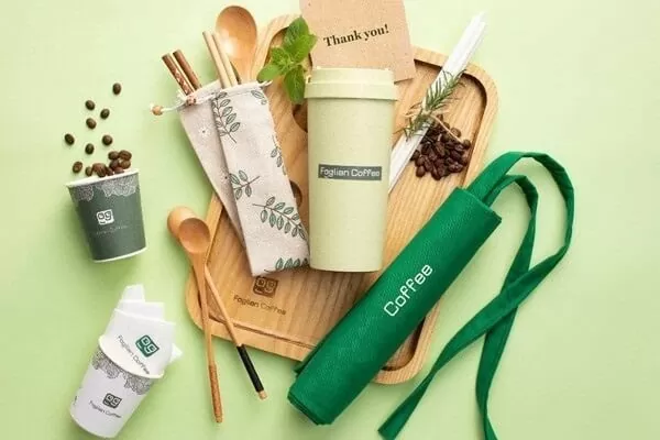 Một bộ phận người dân Việt Nam theo lối sống xanh, xu hướng tiêu dùng bền vững. (Nguồn: Bao bì xanh Nguyên Phong)