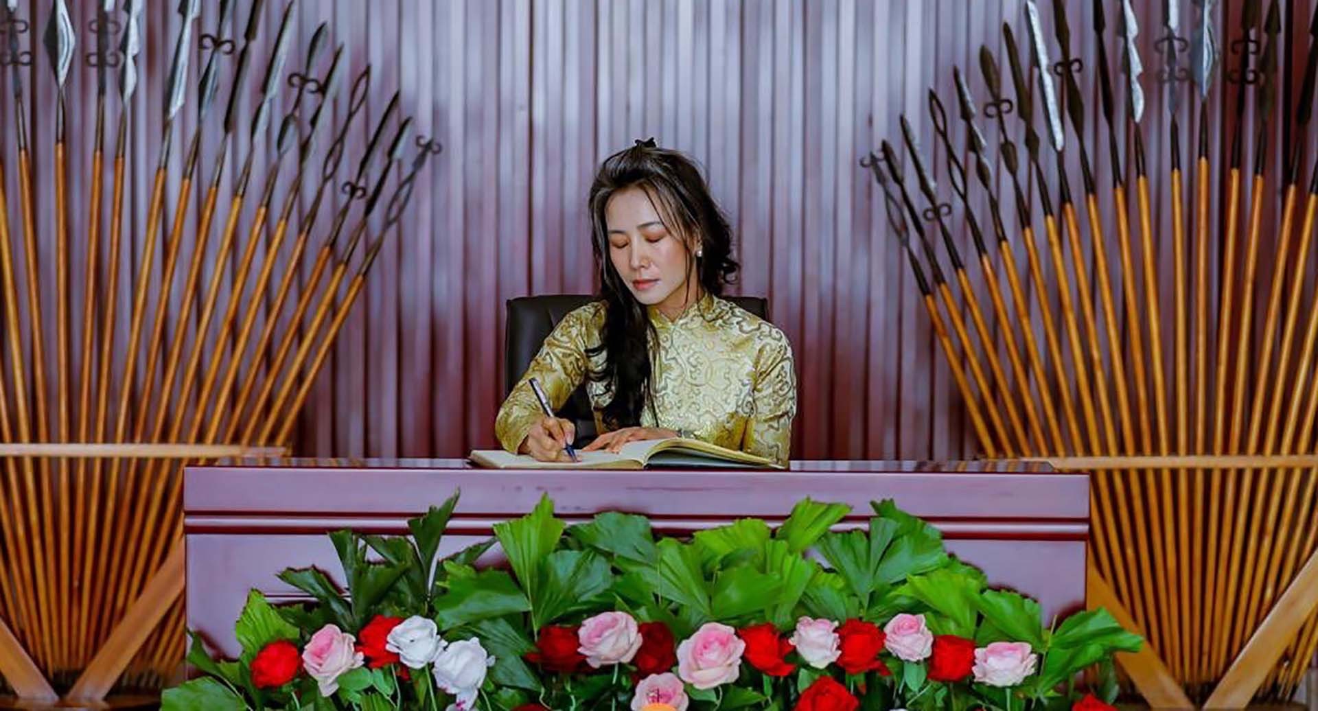 Thông điệp Đại sứ đầu Xuân