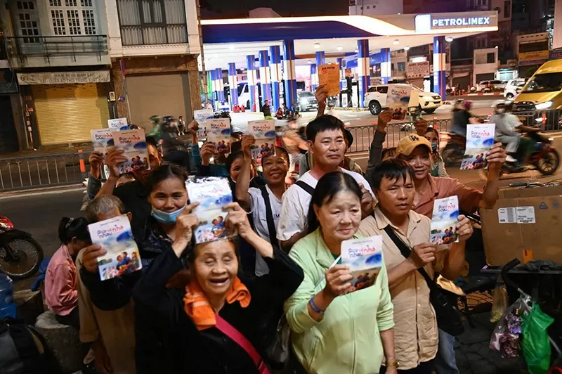 Hàng trăm hoàn cảnh khó khăn đã được hỗ trợ.