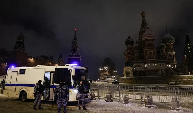 Thị trưởng Moscow cho biết tuyên bố các đơn vị phòng không ở phía Đông Nam thủ đô Moscow, đặc biệt tại các quận Kolomna và Ramenskoye, đã ngăn chặn một nhóm UAV Nga đẩy lùi các cuộc tấn công UAV nhằm vào thủ đô