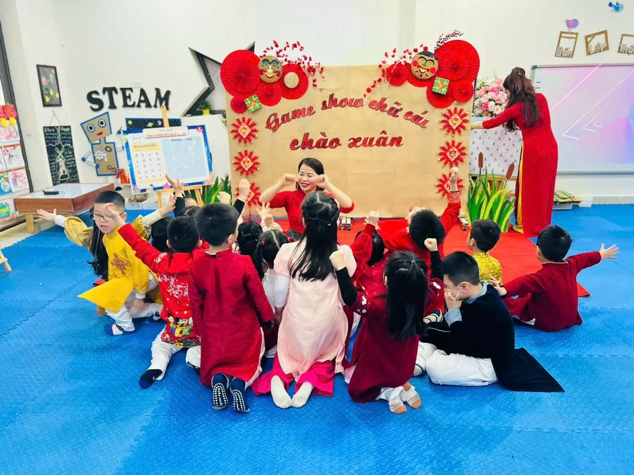 Tin vui với hàng nghìn giáo viên Hà Nội những ngày cuối năm Tin vui với hàng nghìn giáo viên Hà Nội những ngày cuối năm