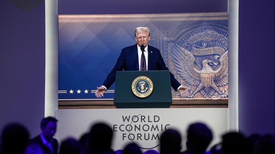 tong thong my donald trump cong khai to y voi nguoi dong cap nga tin se co quan he tot dep voi trung quoc thang thung chi trich eu