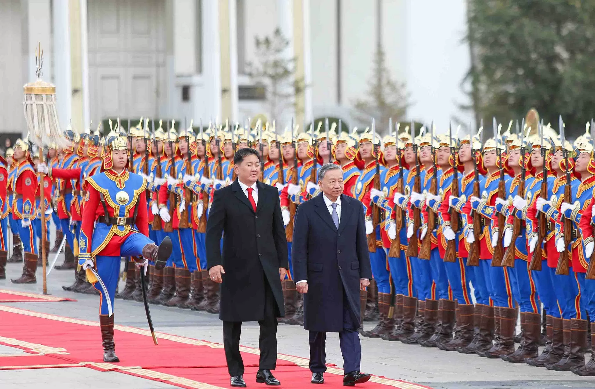 Nâng tầm quan hệ, khẳng định vị thế