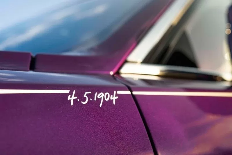 Cận cảnh Rolls-Royce Ghost Extended Series II 'The Encounter' bản độc nhất thế giới
