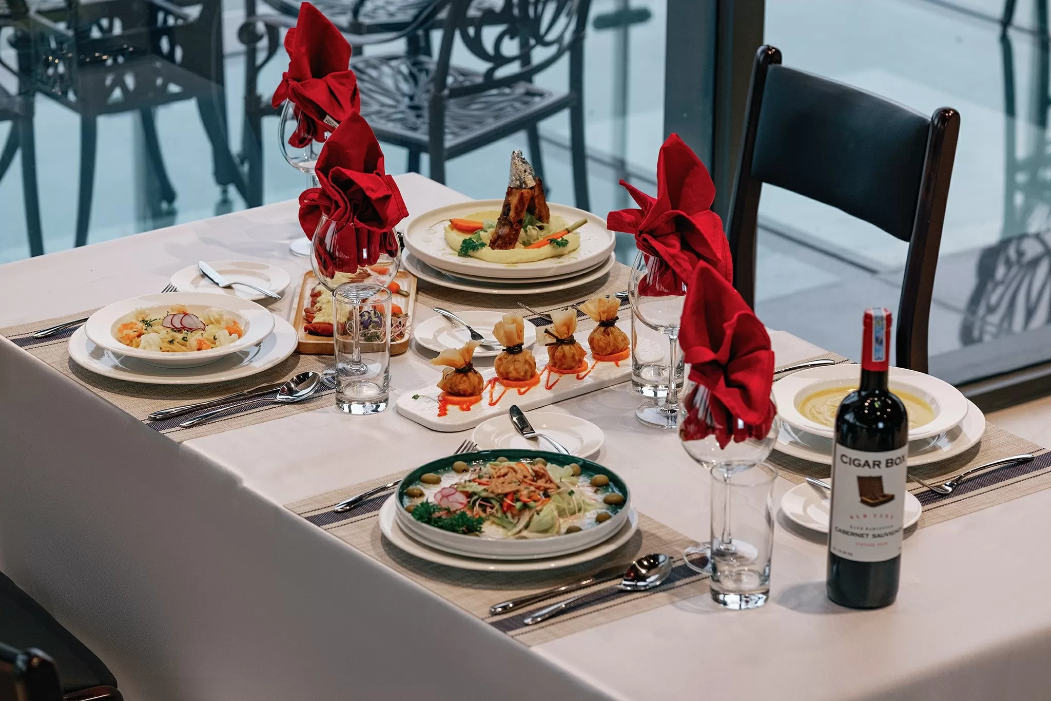 Thực đơn phong phú mang đến những trải nghiệm vị giác thú vị Thực đơn phong phú mang đến những trải nghiệm vị giác thú vị