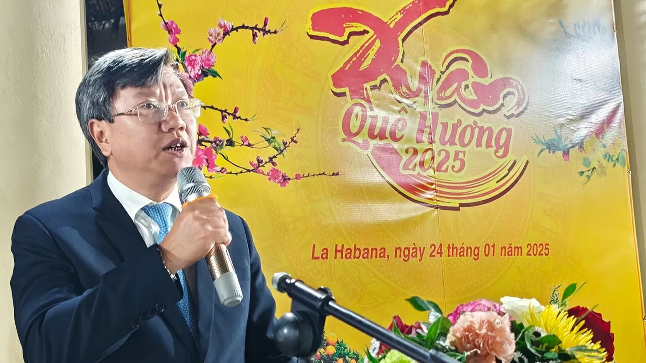 Đại sứ Lê Quang Long Đại sứ quán Việt Nam tại Cuba tổ chức Tết cộng đồng dịp Xuân Ất Tỵ 2025