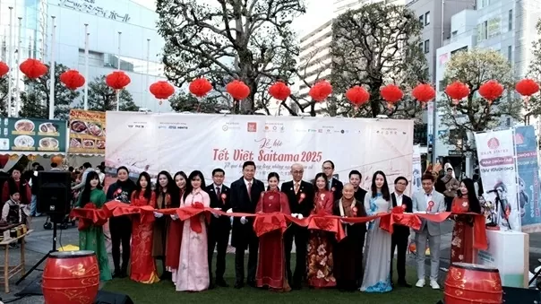 Tết Việt ấm áp giữa lòng xứ sở hoa anh đào