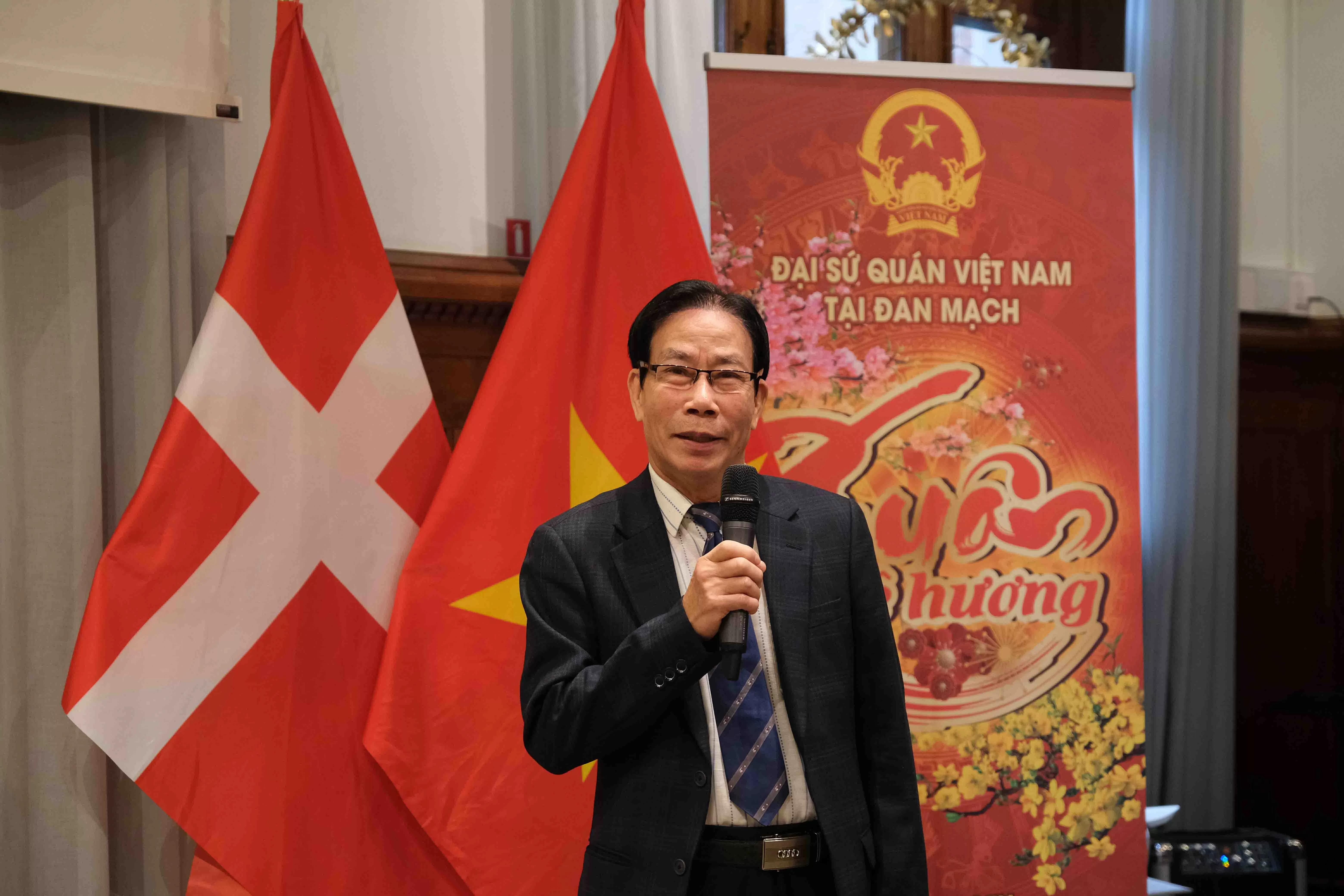 Xuân Quê hương Ất Tỵ 2025 tại Đan Mạch: Vui Tết sum vầy, hướng tới khát vọng mới Xuân Quê hương Ất Tỵ 2025 tại Đan Mạch: Vui Tết sum vầy, hướng tới khát vọng mới