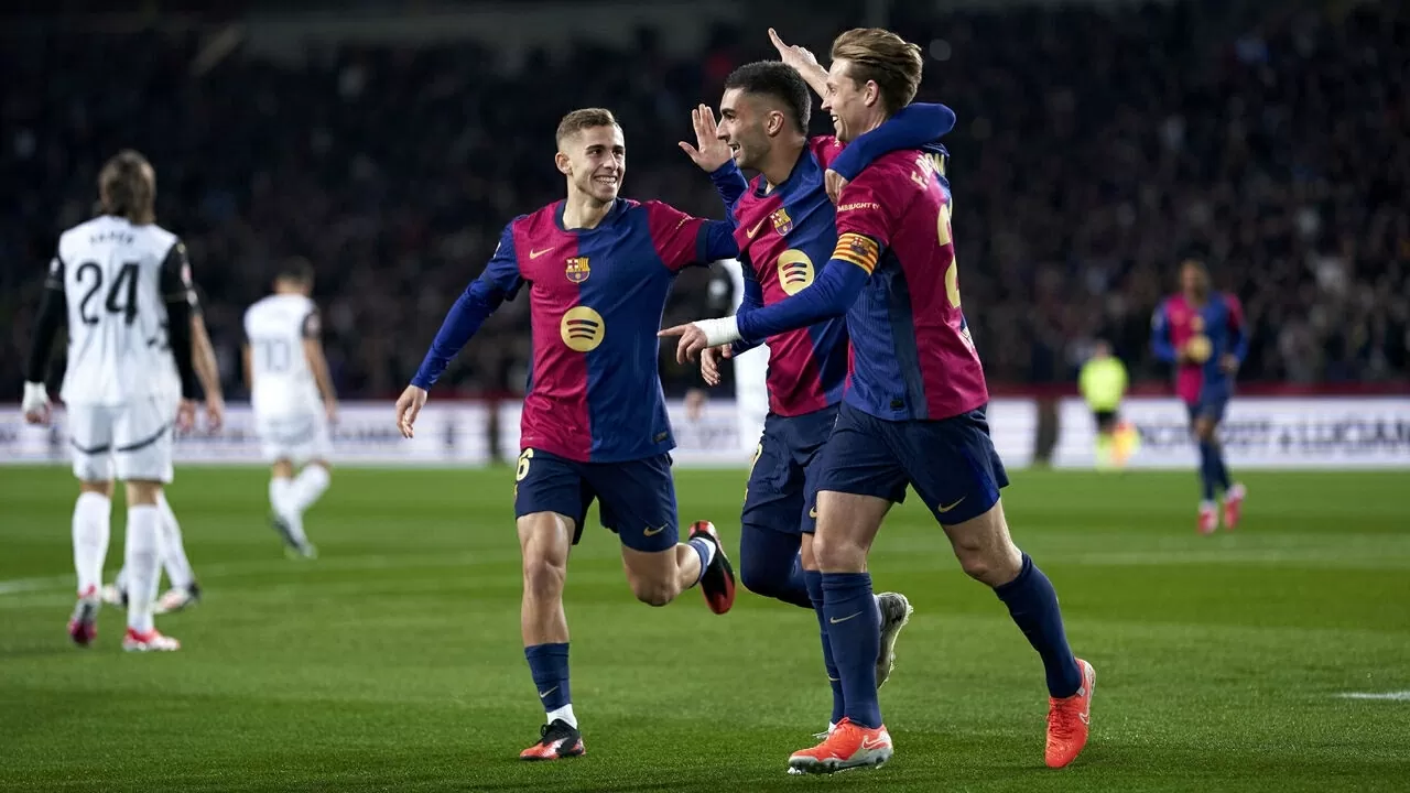 Ghi 101 bàn thắng, Barcelon trở thành 'cỗ máy hủy diệt' tại châu Âu