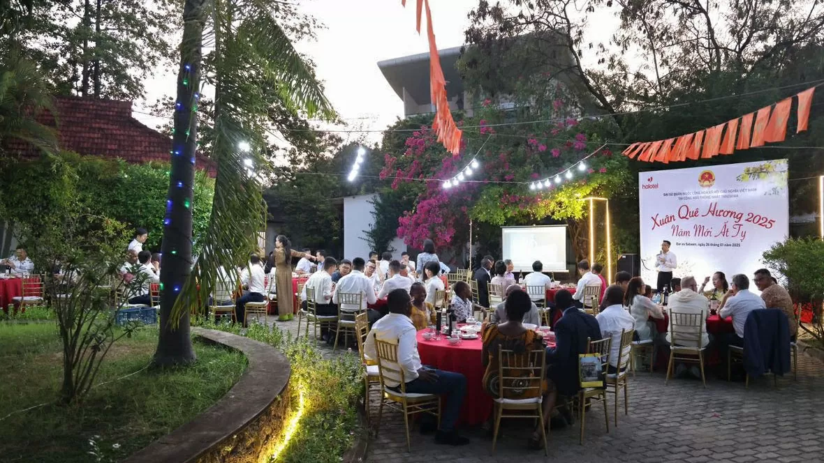 Ấm áp chương trình Xuân Quê hương 2025 tại Tanzania Ấm áp chương trình Xuân Quê hương 2025 tại Tanzania