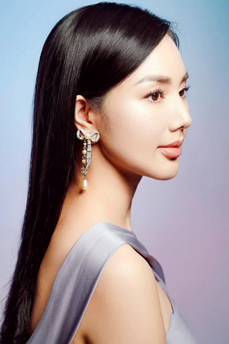 Làm đẹp là một trong những lĩnh vực mà doanh nhân My Vũ luôn nỗ lực đam mê, cống hiến. Làm đẹp là một trong những lĩnh vực mà doanh nhân My Vũ luôn nỗ lực đam mê, cống hiến.