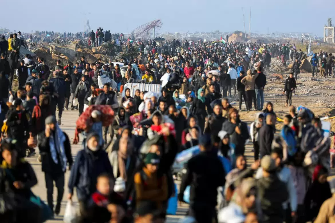 Hàng chục nghìn người Palestine háo hức trở về nhà ở phía Bắc Dải Gaza
