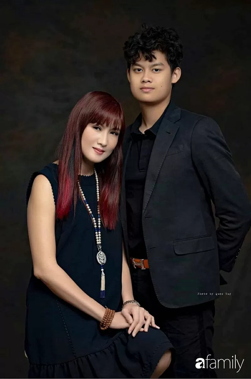 Doanh nhân và Cuộc sống mùa 8 số 4/2025: Nữ hoàng ảnh lịch Hiền Mai - Tôi tiết chế bản tính ham vui của mình để có thể chu toàn được nhiệm vụ làm mẹ, làm vợ