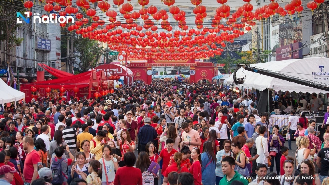 Khắp châu Á tưng bừng sắc đỏ đón giao thừa 2025 Khắp châu Á tưng bừng sắc đỏ đón giao thừa 2025