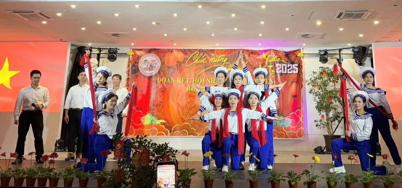 Lễ hội mừng Xuân Ất Tỵ ấm áp tại Hungary