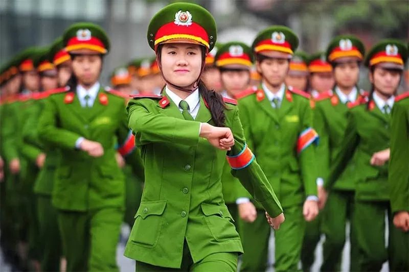 Trong phạm vi nhiệm vụ và quyền hạn của mình, cơ quan thanh tra Công an nhân dân giúp Thủ trưởng Công an cùng cấp thực hiện quản lý nhà nước về công tác thanh tra, tiếp công dân, giải quyết khiếu nại, tố cáo và phòng, chống tham nhũng, tiêu cực; tiến hành thanh tra, tiếp công dân, giải quyết khiếu nại, tố cáo và phòng, chống tham nhũng, tiêu cực theo quy định của pháp luật. (Nguồn: VGP)