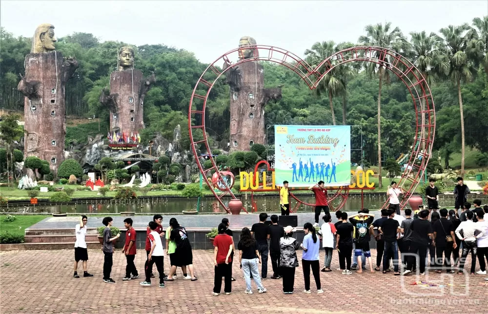 Khai mở 'mỏ vàng' du lịch Thái Nguyên