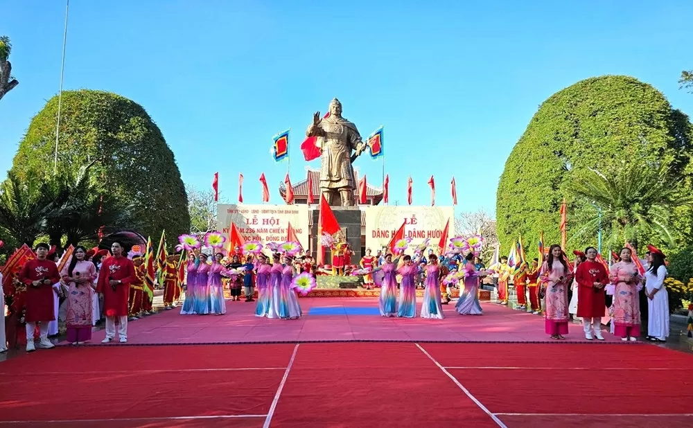 Tỉnh Bình Định kỷ niệm 236 năm chiến thắng Ngọc Hồi-Đống Đa Tỉnh Bình Định kỷ niệm 236 năm chiến thắng Ngọc Hồi-Đống Đa