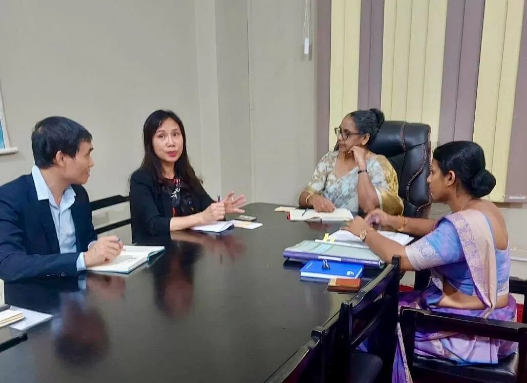 Đại sứ Việt Nam gặp Lãnh đạo Bộ Giáo dục Sri Lanka thảo luận về hợp tác song phương Việt Nam và Sri Lanka tăng cường hợp tác giáo dục