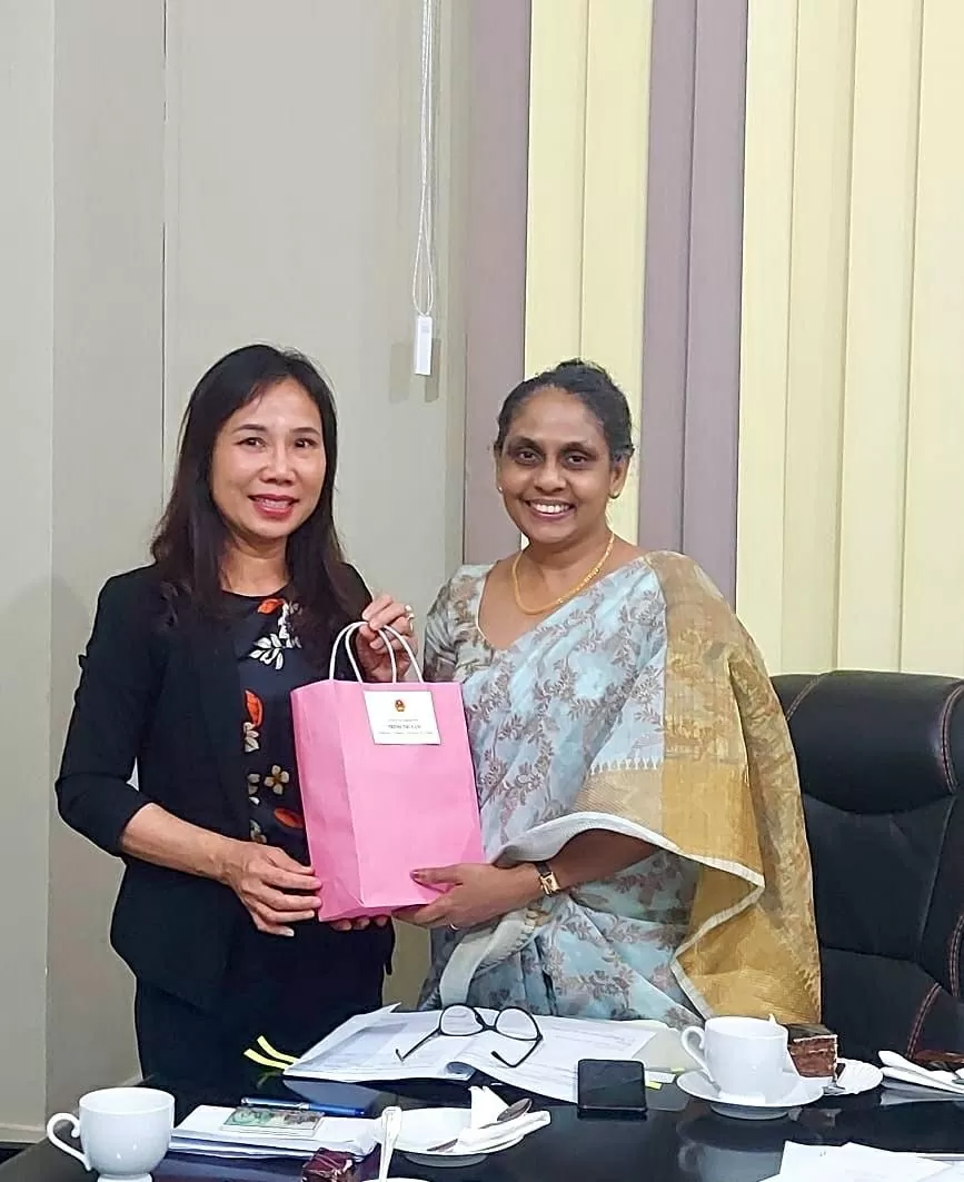 Đại sứ Việt Nam gặp Lãnh đạo Bộ Giáo dục Sri Lanka thảo luận về hợp tác song phương Việt Nam và Sri Lanka tăng cường hợp tác giáo dục