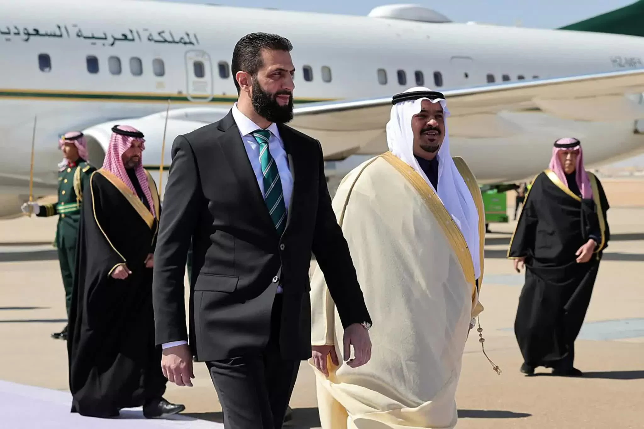 Điểm đến nước ngoài đầu tiên của Tổng thống lâm thời Syria Điểm đến nước ngoài đầu tiên của Tổng thống lâm thời Syria