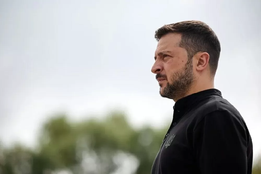 Phút trải lòng của Tổng thống Ukraine: Lo sợ bị 'ra rìa', NATO - lựa chọn 'rẻ nhất', hoài nghi ý tưởng rước quân đội phương Tây vào 'nhà' Phút trải lòng của Tổng thống Ukraine: Lo sợ bị 'ra rìa', NATO - lựa chọn 'rẻ nhất', hoài nghi ý tưởng rước quân đội phương Tây vào 'nhà'