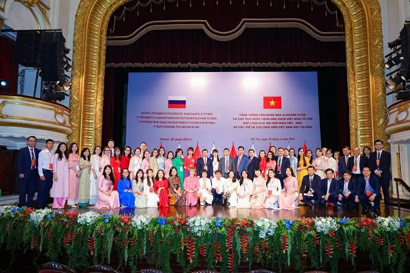 Đối ngoại nhân dân chuyển mình cùng kỷ nguyên mới