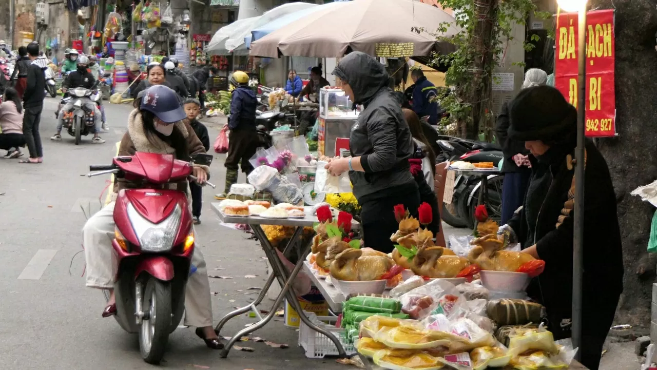 Thủ đô Hà Nội ngày làm việc đầu tiên sau kỳ nghỉ lễ