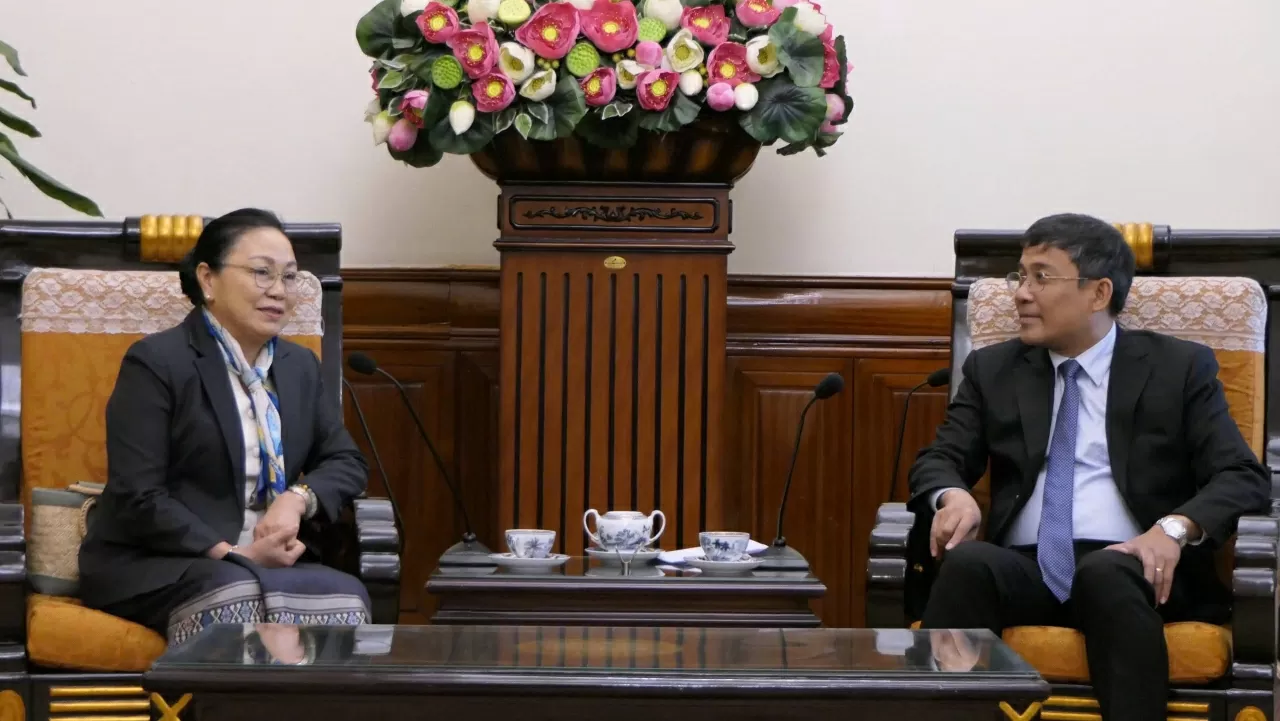 Hai bên bày tỏ vui mừng khi quan hệ Việt Nam – Lào ngày càng đi vào chiều sâu, thực chất và hiệu quả. (Ảnh: Thành Long) Hai bên bày tỏ vui mừng khi quan hệ Việt Nam – Lào ngày càng đi vào chiều sâu, thực chất và hiệu quả. (Ảnh: Thành Long)