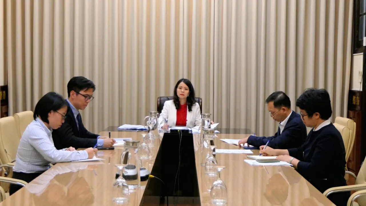 Thứ trưởng Nguyễn Minh Hằng khẳng định Việt Nam luôn coi trọng và mong muốn thúc đẩy quan hệ hữu nghị, hợp tác tốt đẹp với các nước bạn bè ở châu Phi, đặc biệt với các đối tác quan trọng, giàu tiềm năng như Kenya. (Ảnh: Thành Long)