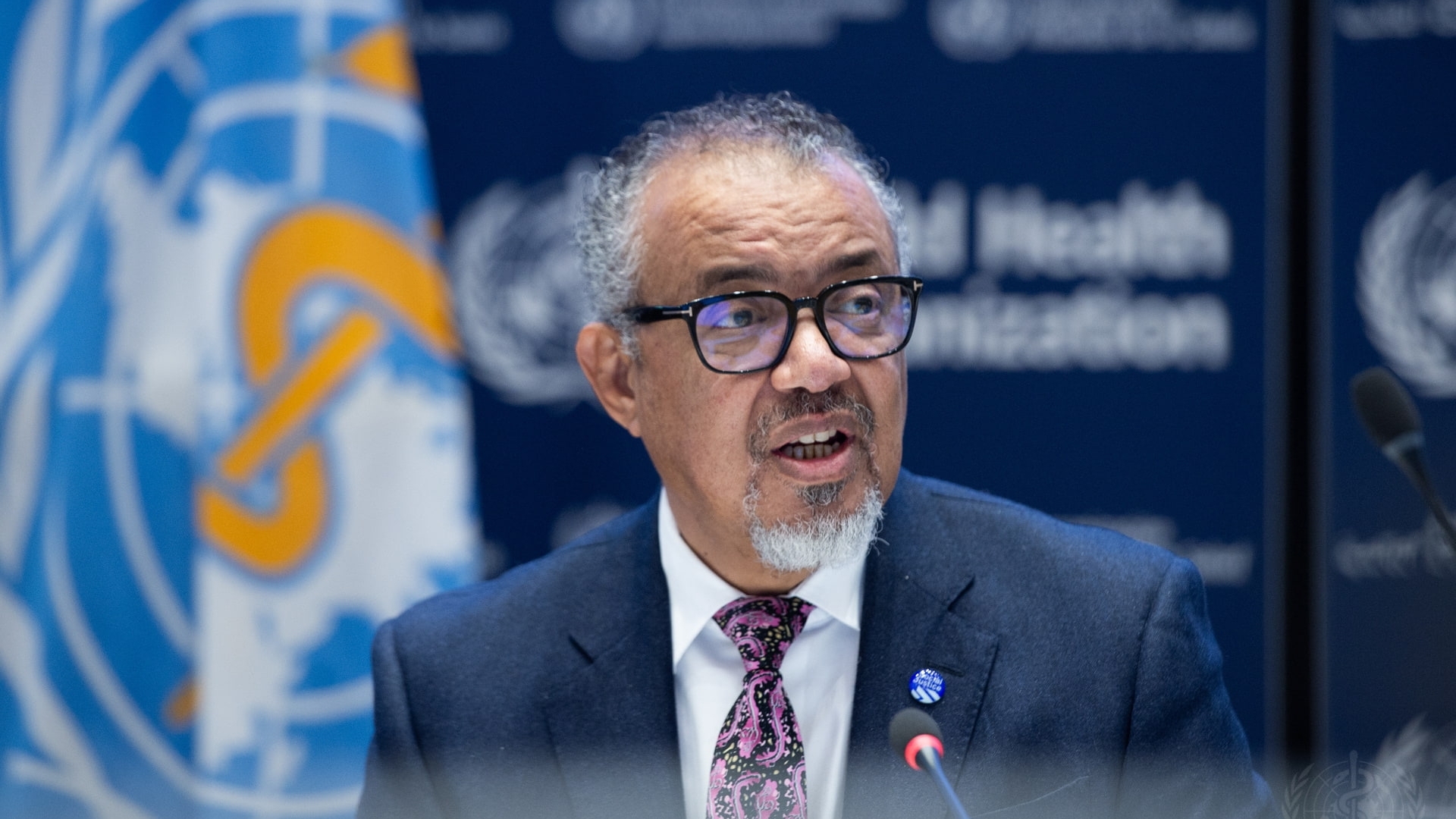 who phan phao loat ly do my dung de ra di keu goi washington nghi lai