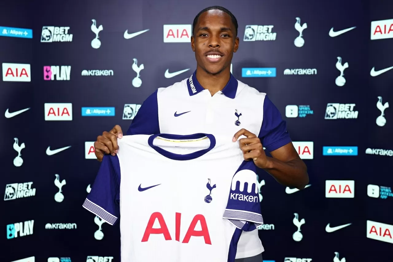 Chuyển nhượng cầu thủ: Joao Felix chia tay Chelsea; Man City đón tân binh thứ 4; Chuyển nhượng cầu thủ: Joao Felix chia tay Chelsea; Man City đón tân binh thứ 4;