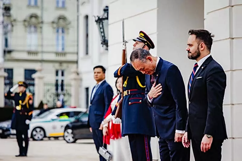 Đại sứ Phạm Trường Giang trình Thư ủy nhiệm lên Tổng thống Slovakia