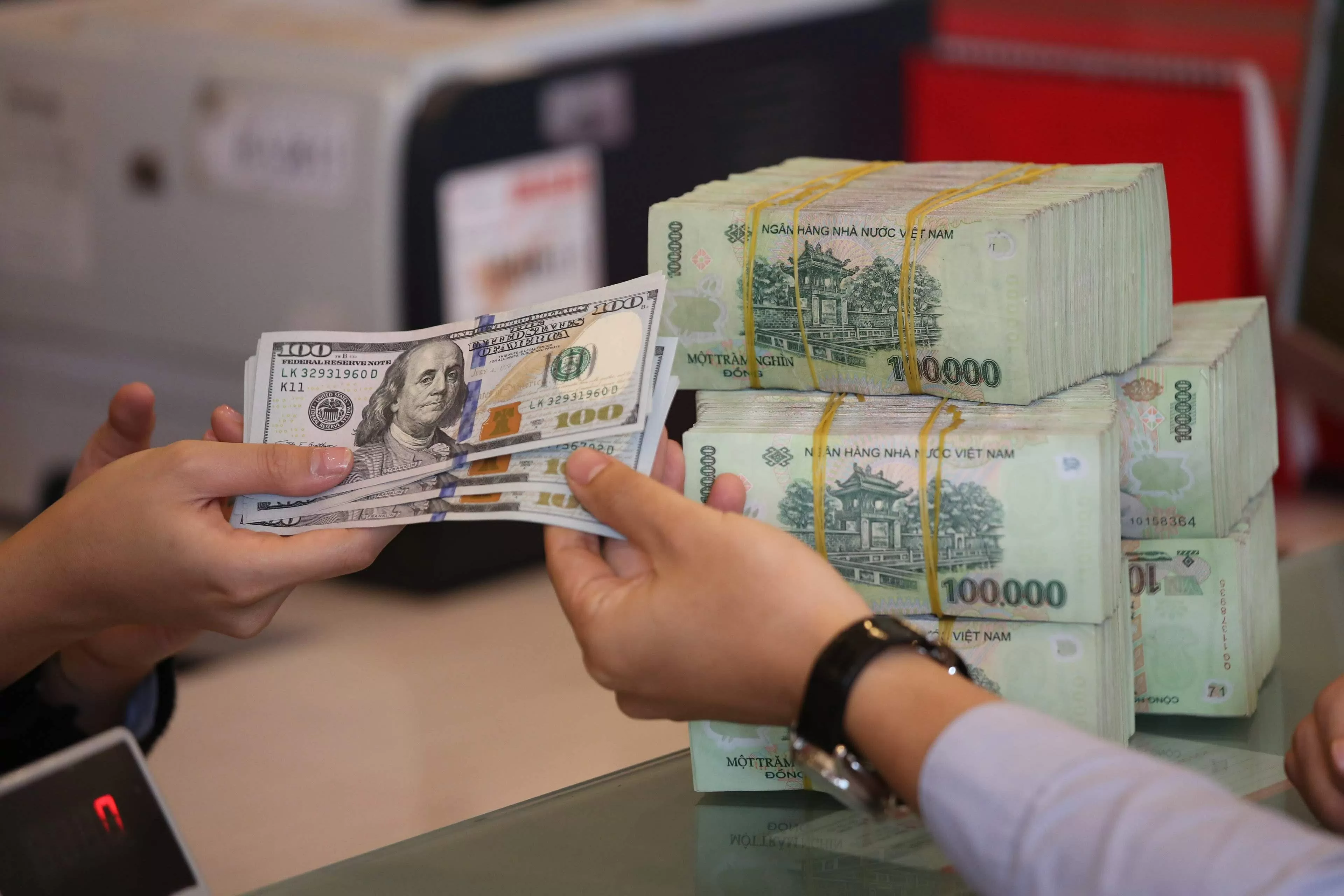 Tỷ giá ngoại tệ, tỷ giá USD/VND hôm nay 5/2 (Ảnh: Ngọc Thắng) Tỷ giá ngoại tệ, tỷ giá USD/VND hôm nay 5/2 (Ảnh: Ngọc Thắng)