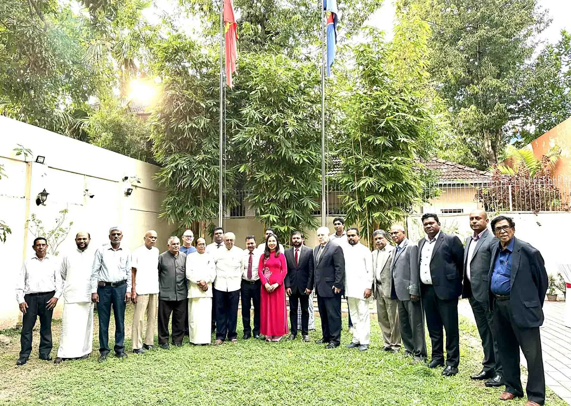 Đại sứ quán Việt Nam tại Sri Lanka tổ chức Lễ kỷ niệm 95 năm ngày thành lập Đảng Cộng sản Việt Nam Đại sứ quán Việt Nam tại Sri Lanka tổ chức Lễ kỷ niệm 95 năm ngày thành lập Đảng Cộng sản Việt Nam