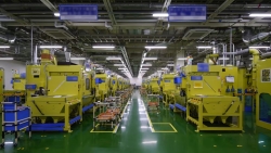 Nhật Bản: ‘Ông lớn’ thiết bị vệ sinh tham gia cuộc đua sản xuất chip tiên tiến