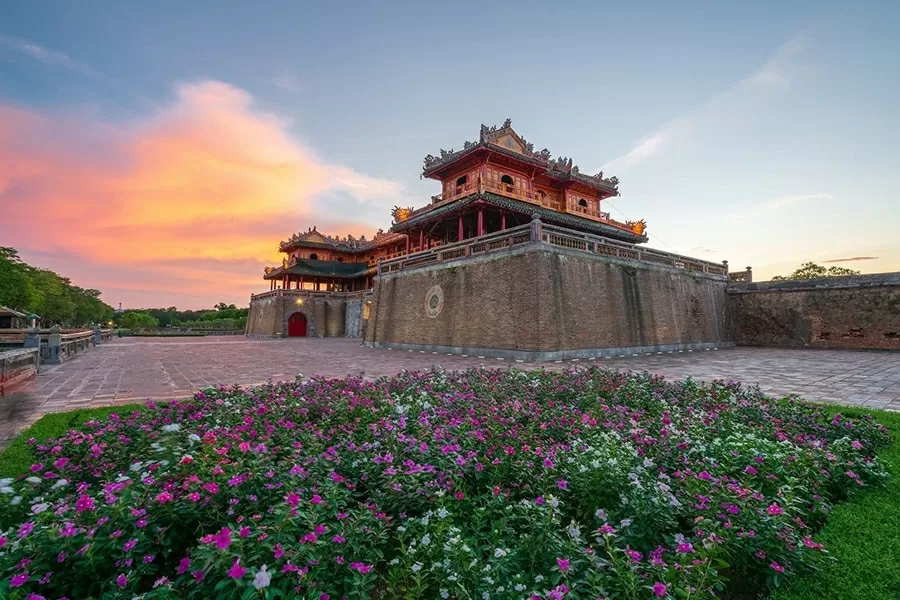 Huế - Đà Nẵng: Top 10 điểm đến nghỉ dưỡng lý tưởng năm 2025 dành cho du khách Singapore Huế - Đà Nẵng: Top 10 điểm đến nghỉ dưỡng lý tưởng năm 2025 dành cho du khách Singapore