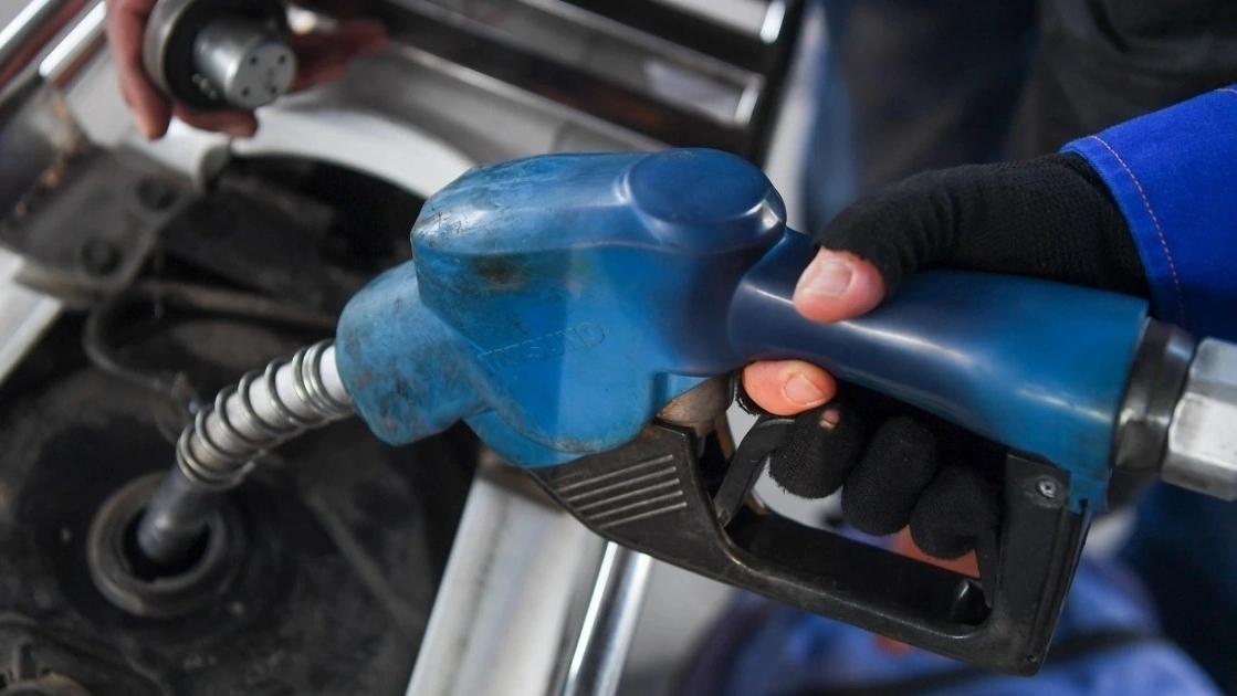 gia xang dau hom nay 263 ca dau brent va wti deu tang