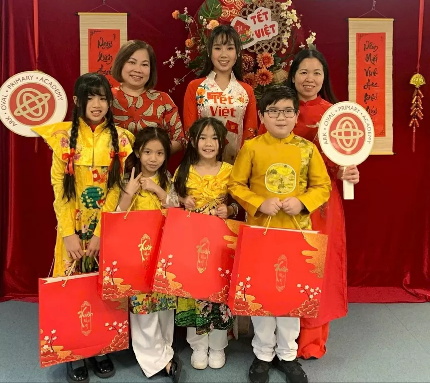 Tết Việt vẫn tưng bừng và ấm áp ở nhiều nước Tết Việt vẫn tưng bừng và ấm áp ở nhiều nước