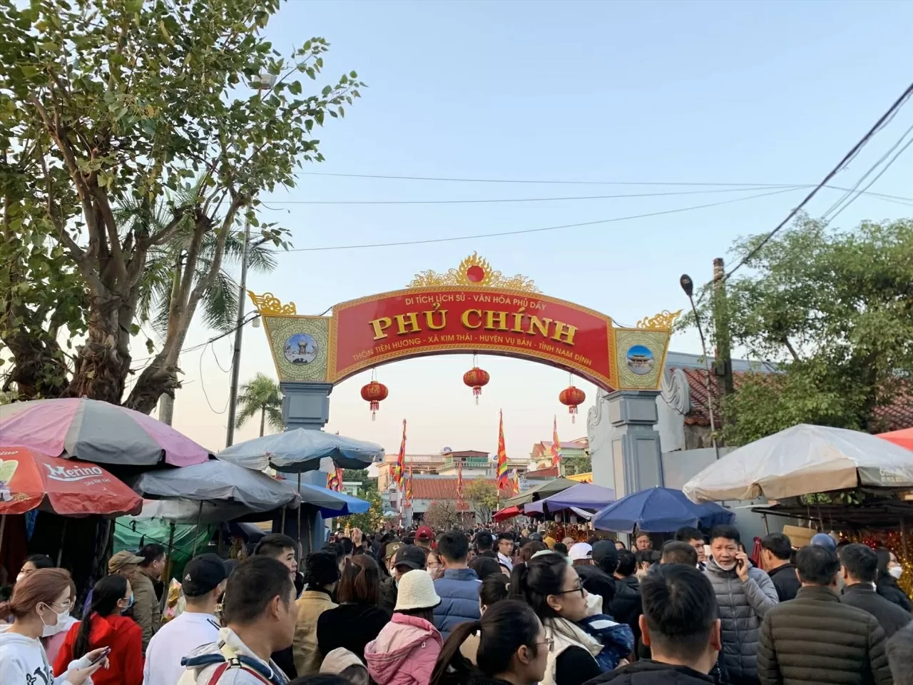 Top 10 lễ hội văn hoá lớn ở miền Bắc du khách không nên bỏ lỡ Top 10 lễ hội văn hoá lớn ở miền Bắc du khách không nên bỏ lỡ