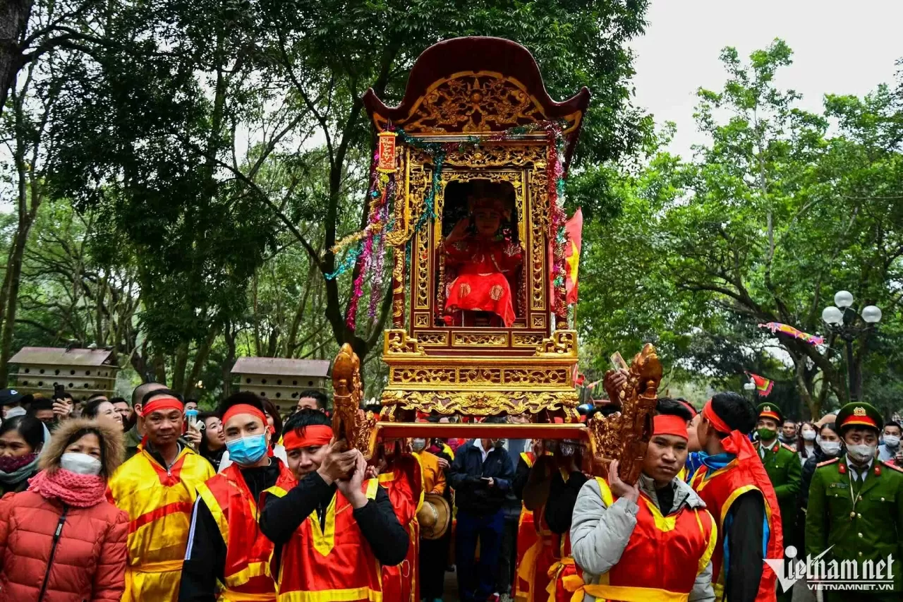 Top 10 lễ hội văn hoá lớn ở miền Bắc du khách không nên bỏ lỡ Top 10 lễ hội văn hoá lớn ở miền Bắc du khách không nên bỏ lỡ