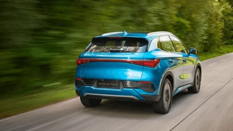 BYD Atto 3 2025 lộ diện trên đường phố với thiết kế bắt mắt BYD Atto 3 2025 lộ diện trên đường phố với thiết kế bắt mắt