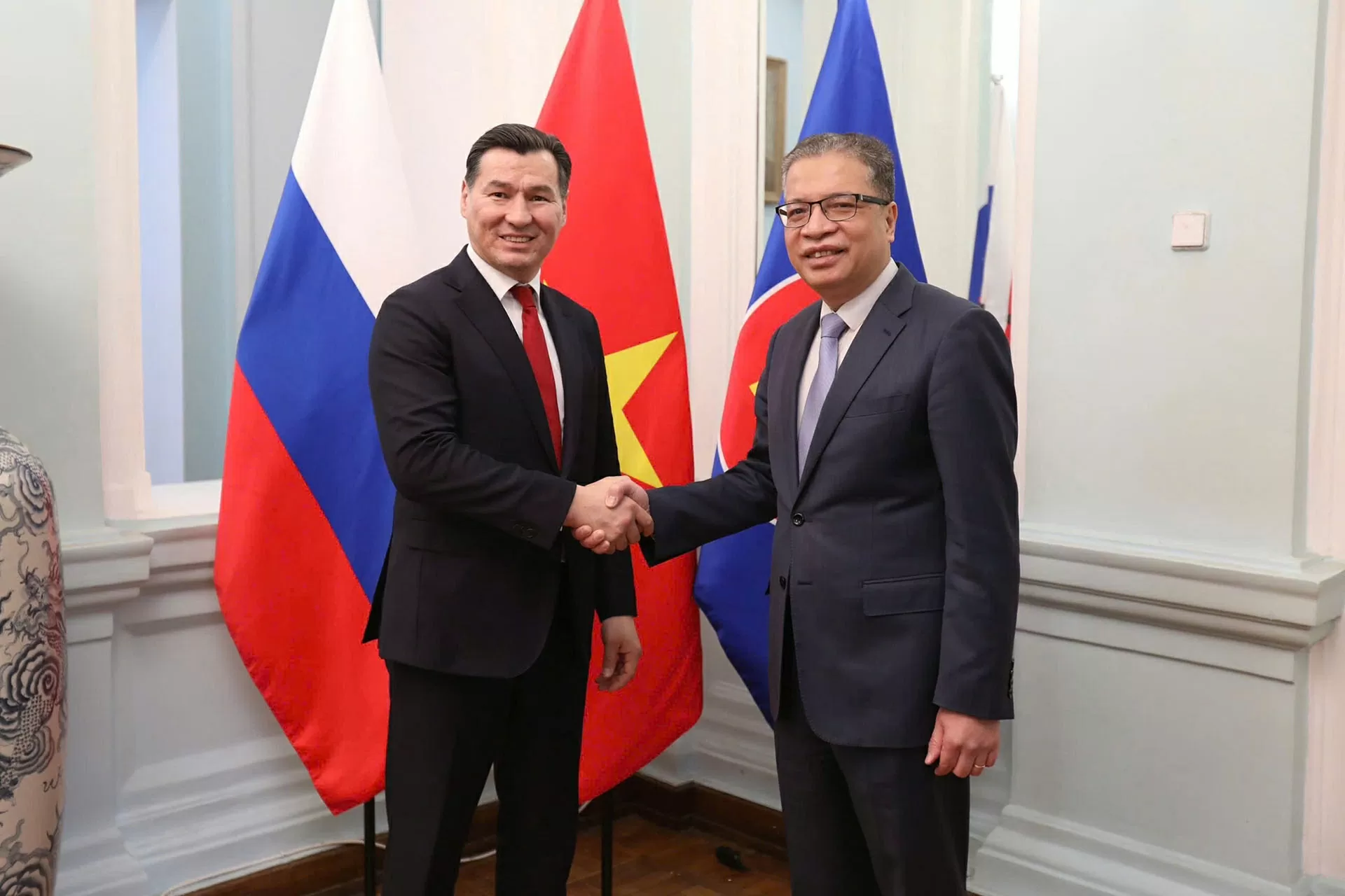 Thúc đẩy hợp tác giữa Việt Nam và Cộng hòa Kalmykia (Liên bang Nga)