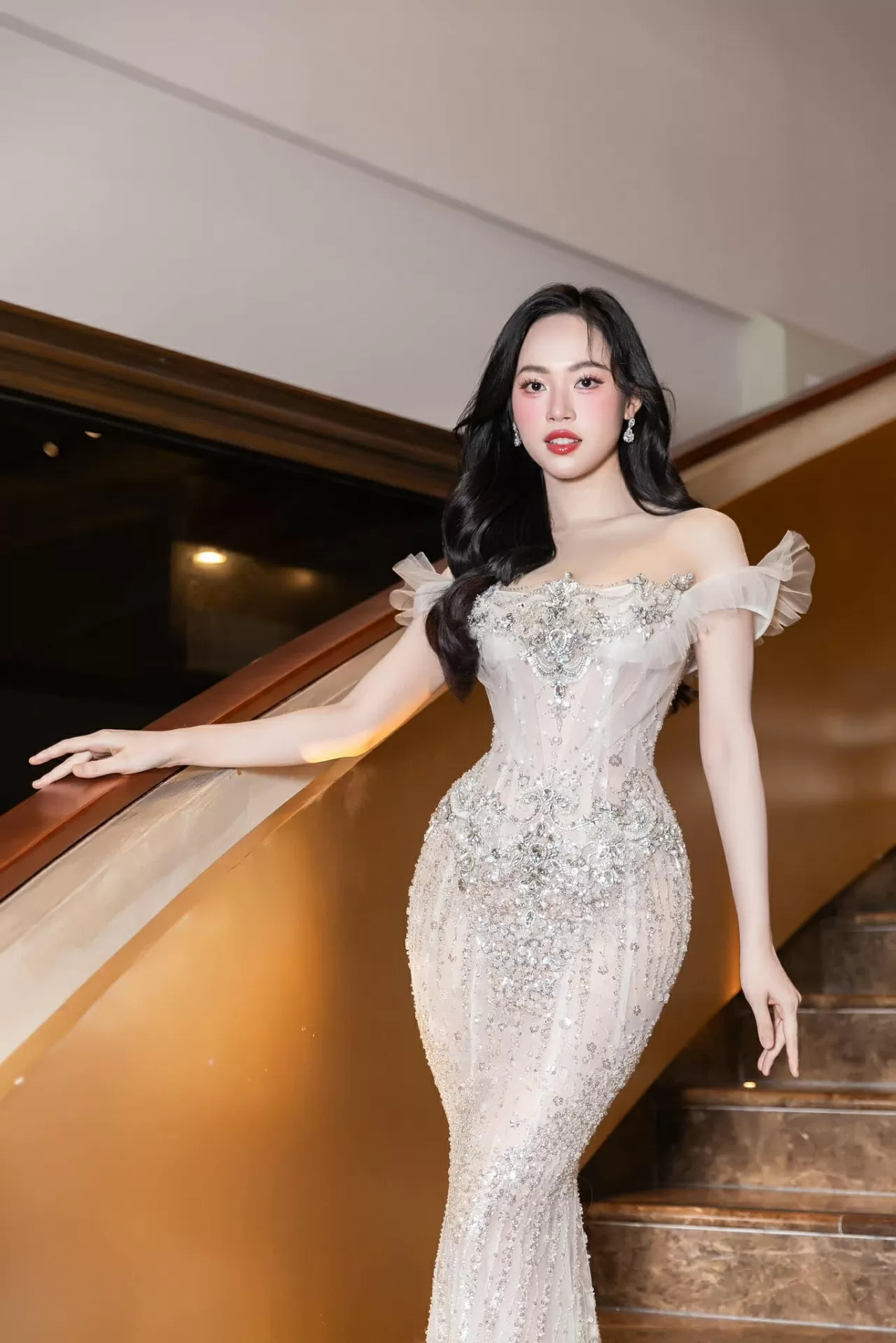 Á hậu Trịnh Thùy Linh Á hậu Trịnh Thùy Linh