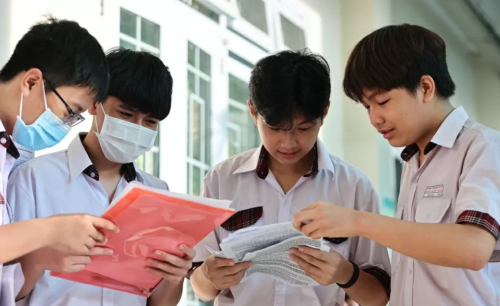 TPHCM công bố ngày thi lớp 10 năm 2025 TPHCM công bố ngày thi lớp 10 năm 2025