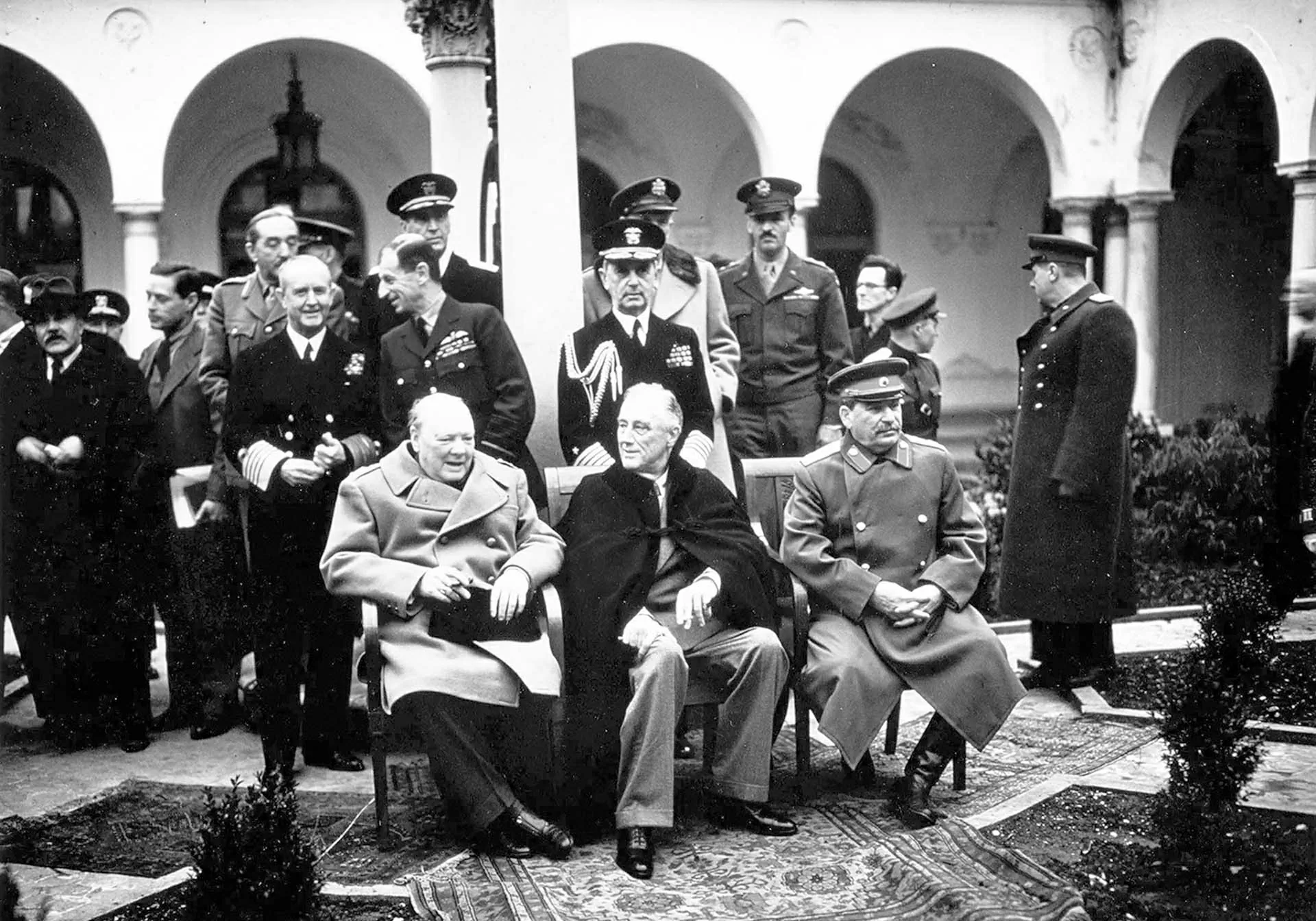 Hội nghị Yalta: Cuộc gặp gỡ quyết định vận mệnh thế giới Hội nghị Yalta: Cuộc gặp gỡ quyết định vận mệnh thế giới