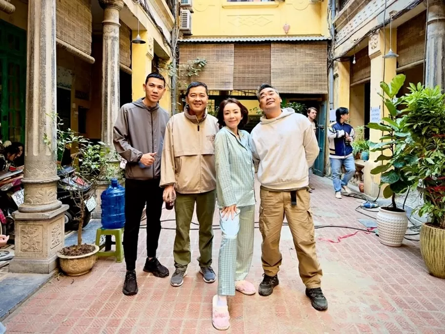 Nghệ sĩ hài Xuân Hinh kết hợp diễn viên Thu Trang trong dự án phim Tết 2026 Nghệ sĩ hài Xuân Hinh kết hợp diễn viên Thu Trang trong dự án phim Tết 2026