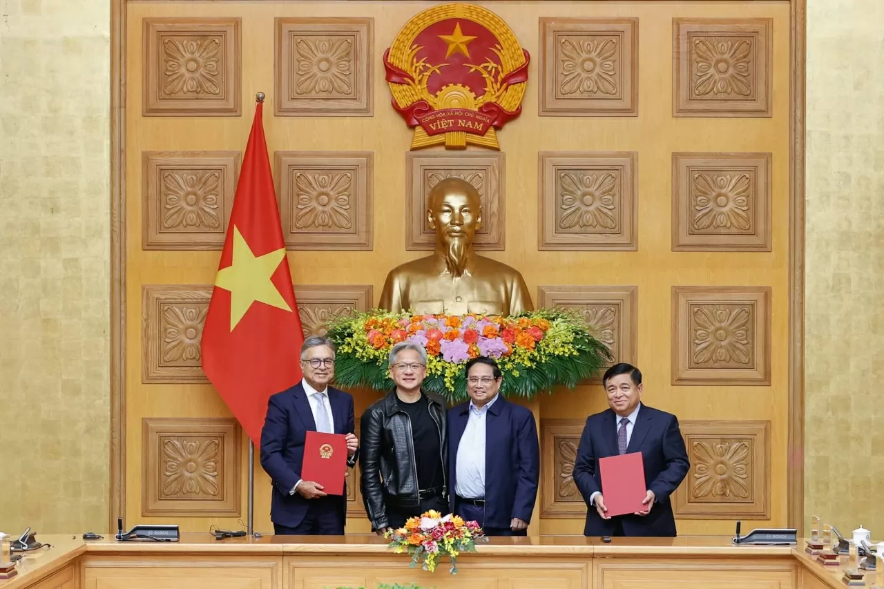 Phát huy vai trò của chuyển đổi số trong kỷ nguyên vươn mình của dân tộc Phát huy vai trò của chuyển đổi số trong kỷ nguyên vươn mình của dân tộc