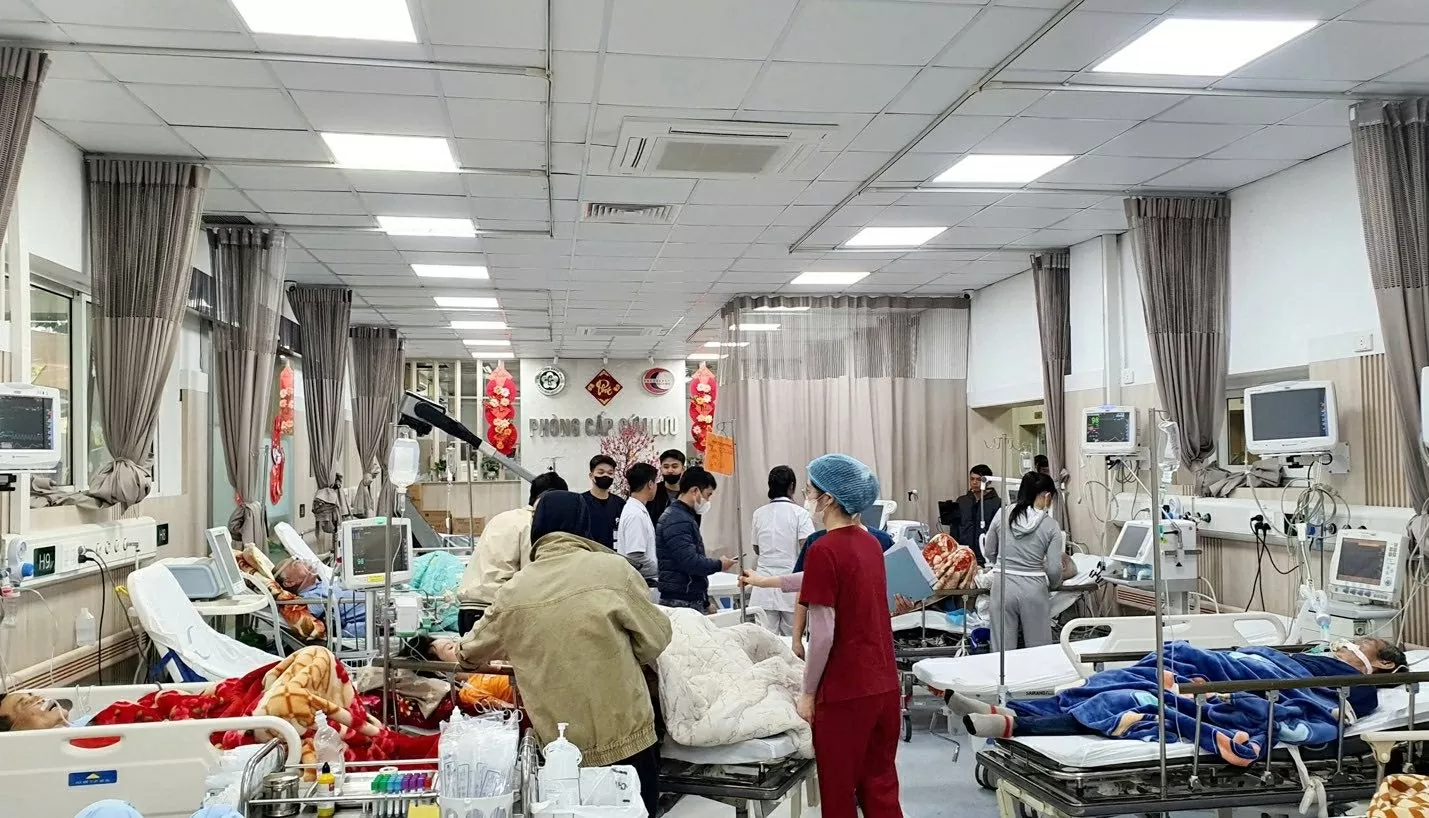 Bệnh nhân vào cấp cứu tại Bệnh viện Bạch Mai trong dịp Tết. Ảnh: BVCC. Bệnh nhân vào cấp cứu tại Bệnh viện Bạch Mai trong dịp Tết. Ảnh: BVCC.